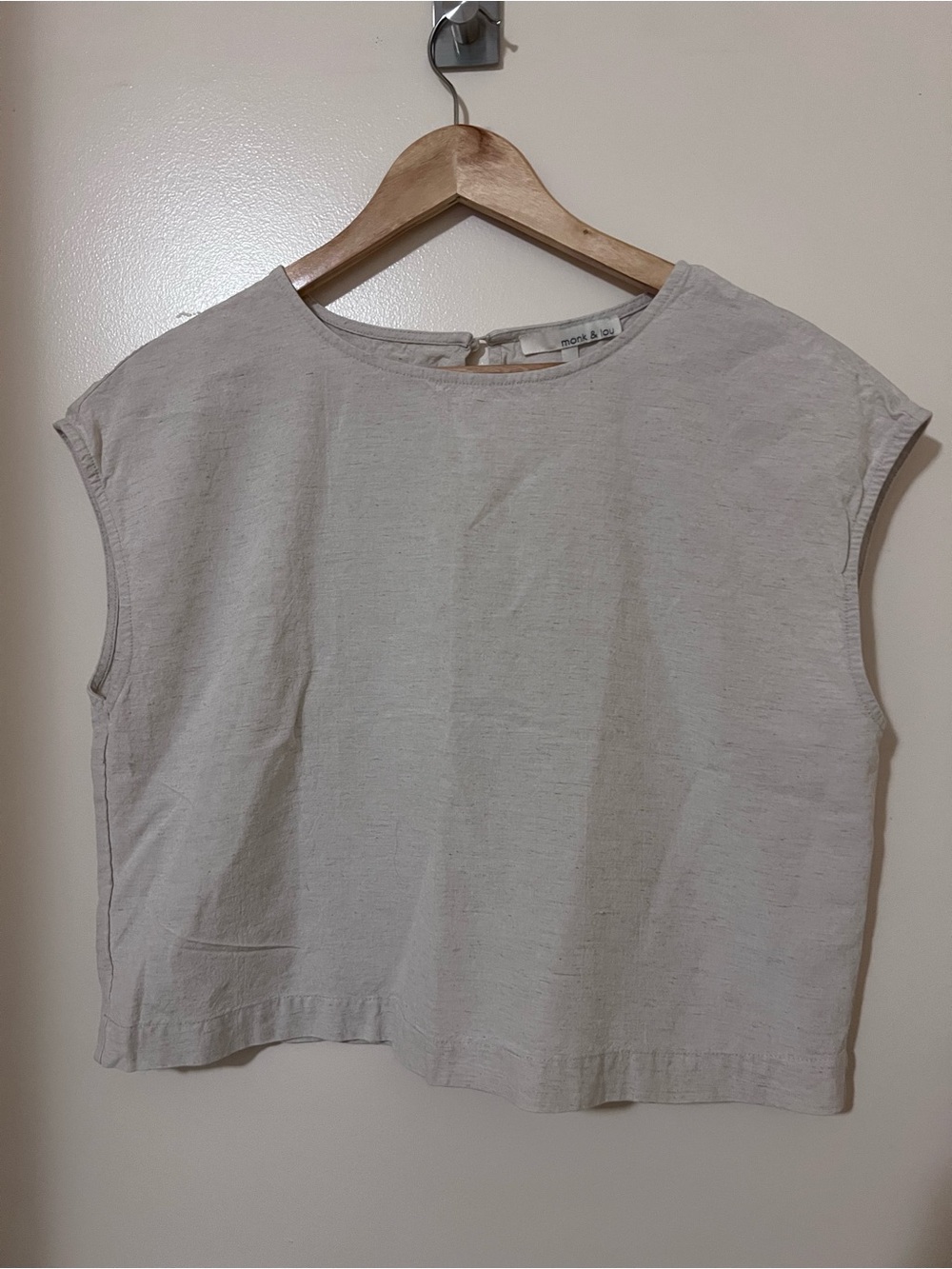 Monk and Lou Sleeveless Boxy Top in crème Beige